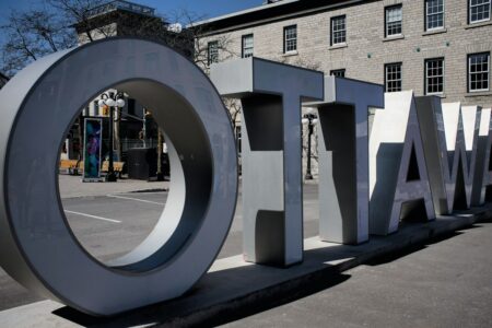 Macklem Says BoC Won’t Be ‘Too Slow’ on Rate Hikes Macklem Says BoC Won’t Be ‘Too Slow’ on Rate Hikes