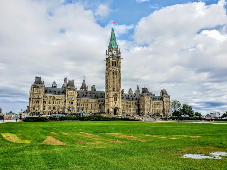 Black delegation took Ottawa to task on immigration, 1954