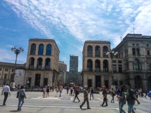 Italy sends 500 soldiers to Milan after two days of riots Italy sends 500 soldiers to Milan after two days of riots
