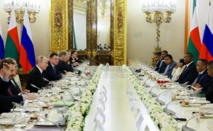 Madagascar’s junta, a year on, leans closer to Russia Madagascar’s junta, a year on, leans closer to Russia
