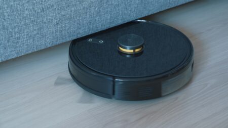 Roborock Saros 20 in Canada: price, specs, worth it? Roborock Saros 20 in Canada: price, specs, worth it?