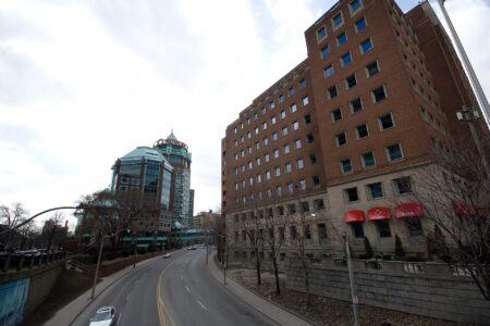 Rogers fined M over Infinite plan ads