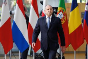 U.S. extends Lukoil Bulgaria waiver to April 2027 U.S. extends Lukoil Bulgaria waiver to April 2027