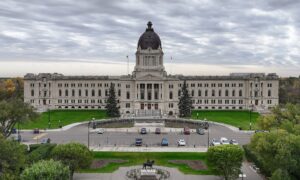 Royal Regina Rifles colours return to Sask. legislature Royal Regina Rifles colours return to Sask. legislature