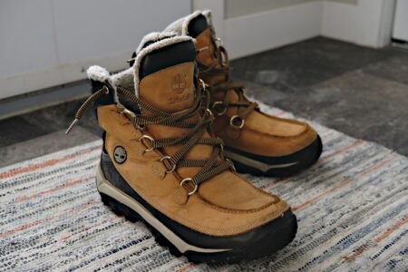 Best boot trays on Amazon.ca for wet winter boots