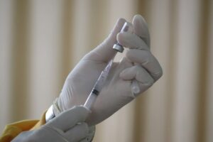 Meningococcal vaccine: ages and grades by province