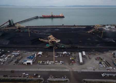 Ottawa quietly dropped its thermal coal export ban work