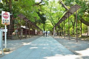 Takaichi sends Yasukuni offering; Seoul, Beijing protest Takaichi sends Yasukuni offering; Seoul, Beijing protest