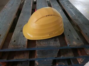 Edmonton startup builds AI hardhat that warns of hazards Edmonton startup builds AI hardhat that warns of hazards