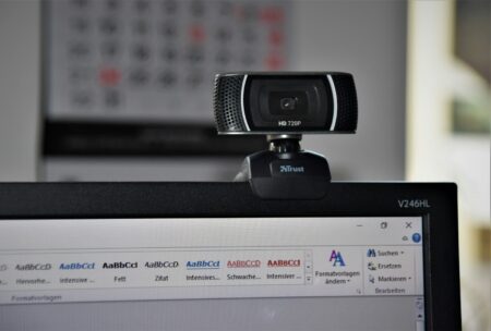 Best webcams for video calls in Canada Best webcams for video calls in Canada