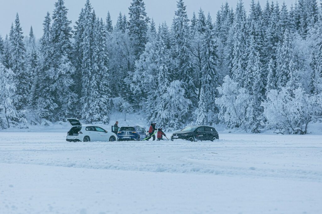 Best car emergency kits on Amazon.ca for winter Best car emergency kits on Amazon.ca for winter