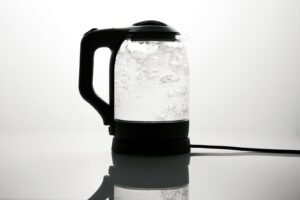 Best electric kettles on Amazon.ca for cold mornings Best electric kettles on Amazon.ca for cold mornings